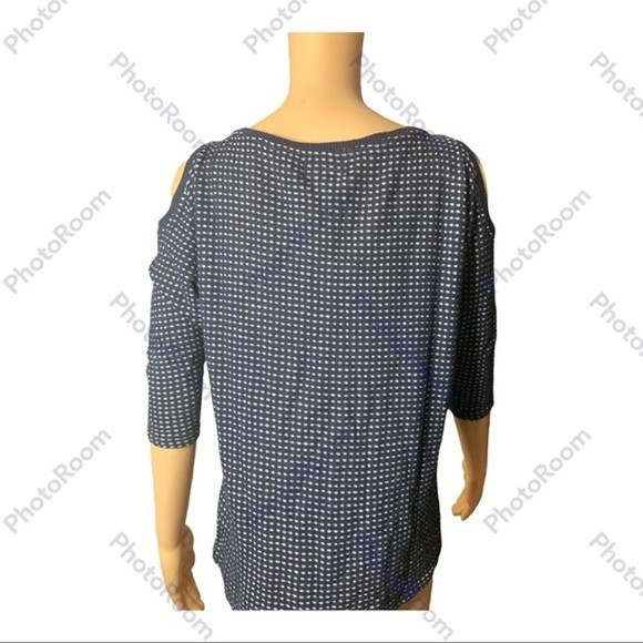 Velvet by graham & Spencer XS navy/white knit cold shoulder 3/4 sleeve top - Picture 2 of 6